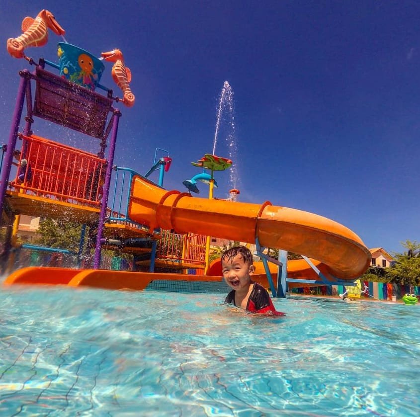 aktiviti indah jaya waterpark