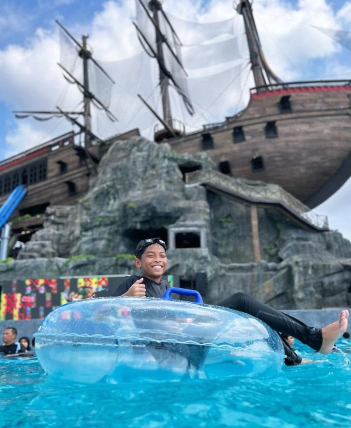 waktu operasi splashmania